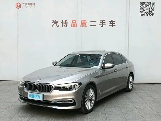 BMW 5 Series 2019 Facelift 525Li Luxury Package