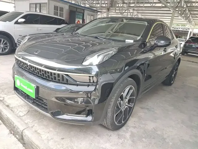 Lynk & Co 05 2022 2.0TD 2WD Shine Halo