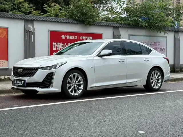 Cadillac CT5 2023 28T Luxury Style (Standard Edition)