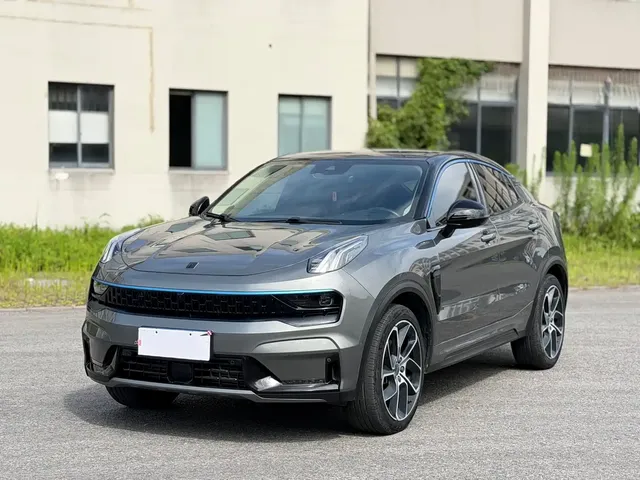 Lynk & Co 05 2020 2.0TD 2WD Shine Halo