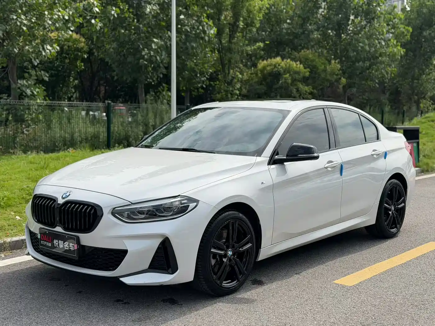 BMW 1 Series 2023 125i M Sport Shadow Edition