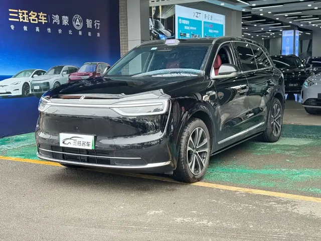 AITO Wenjie AITO M7 2026 Extended Range Max AWD 5-seater