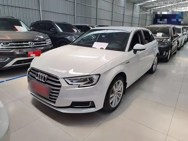Audi A3 2019 Sportback 35 TFSI Progressive China VI