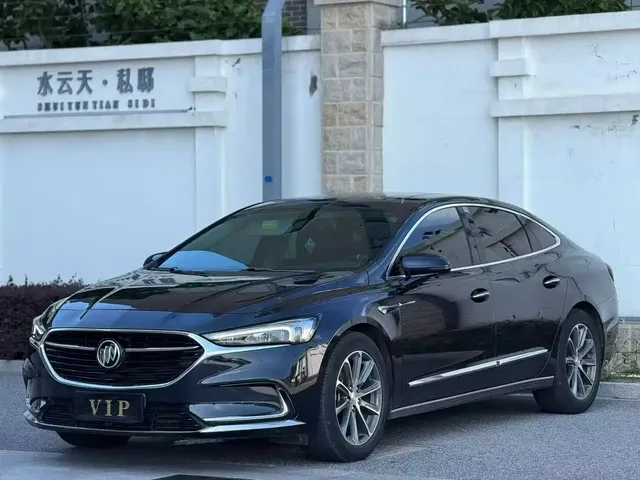 Buick LaCrosse 2022 652T Luxury