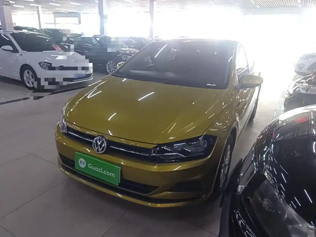 Volkswagen Polo 2019 Plus 1.5L Automatic Colorful Tech Edition
