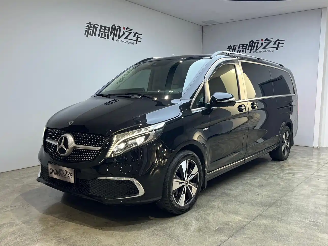Mercedes-Benz V-Class 2021 V 260 L Long Wheelbase Premium Edition