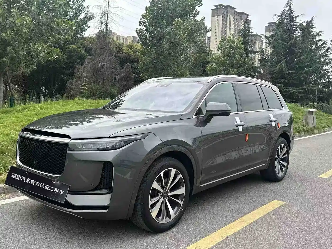 Li Auto Li ONE 2020 Extended Range 6-seater