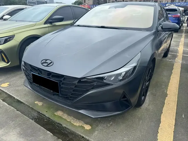 Hyundai Elantra 2022 1.5L CVT LUX Black Knight Limited Edition