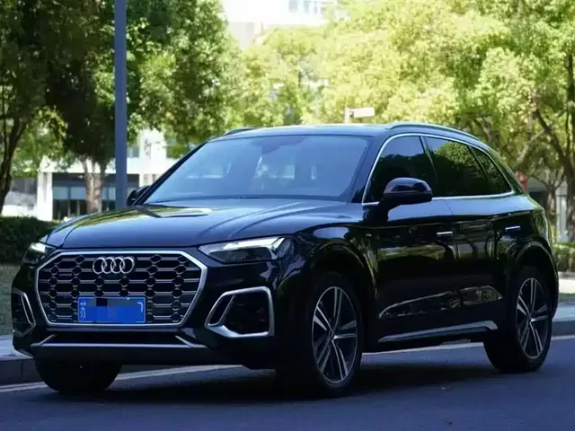 Audi Q5L 2022 40T Luxury Dynamic