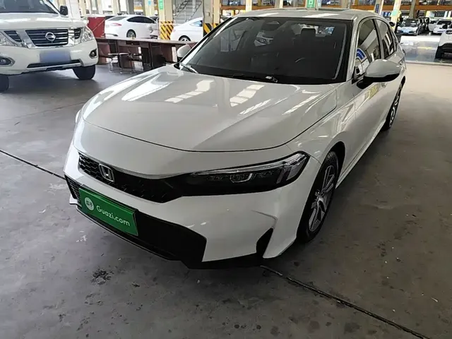 Honda Civic 2025 240TURBO CVT Smart Fun Plus