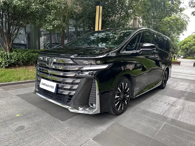 Toyota Vellfire 2024 Crown Hybrid 2.5L Premium Edition