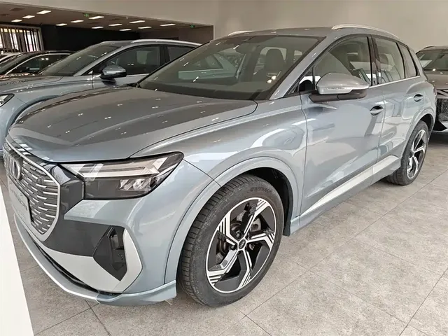 Audi Q4 e-tron 2024 40 e-tron Creation Edition