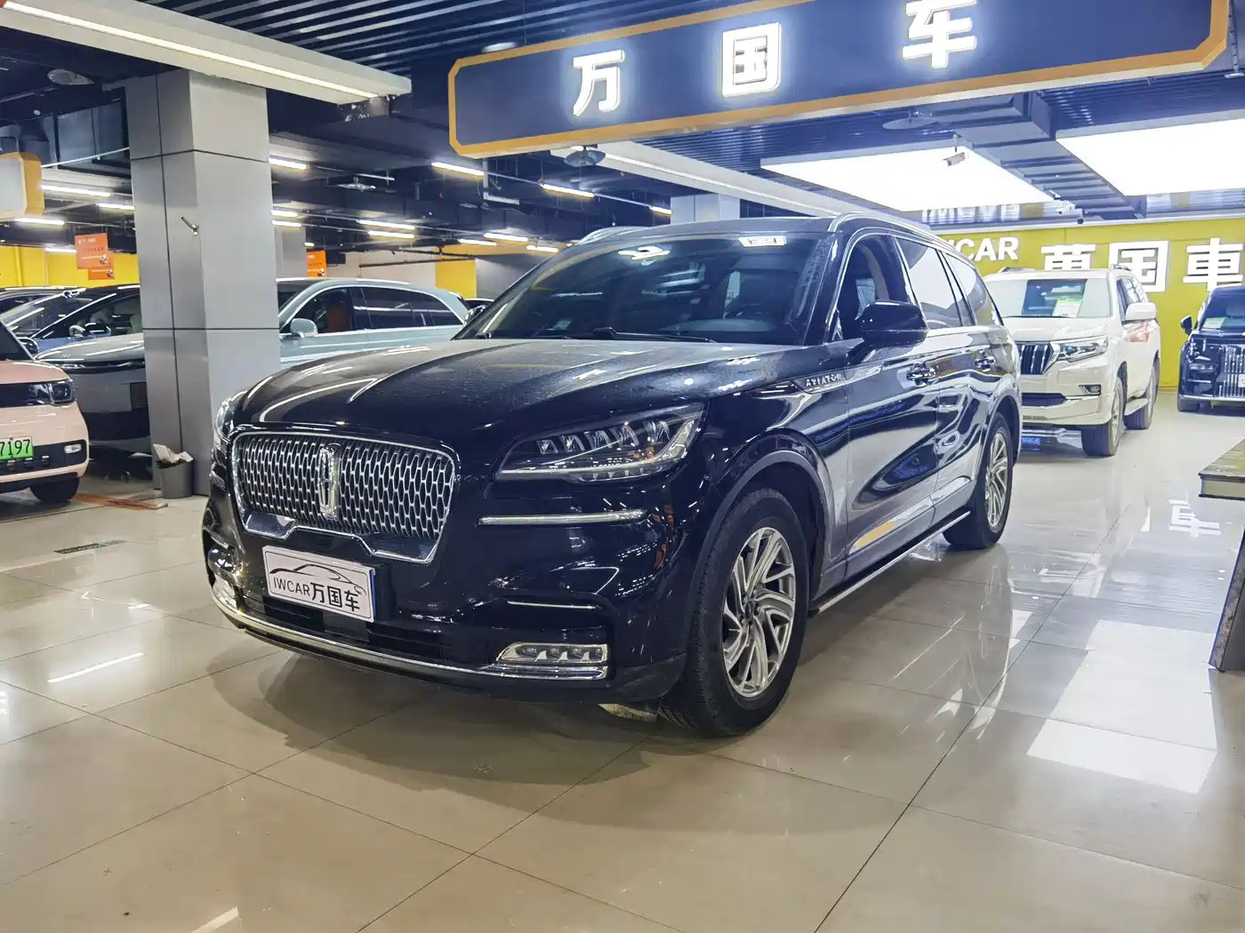 Lincoln Aviator 2021 3.0T V6 4WD Premium Edition