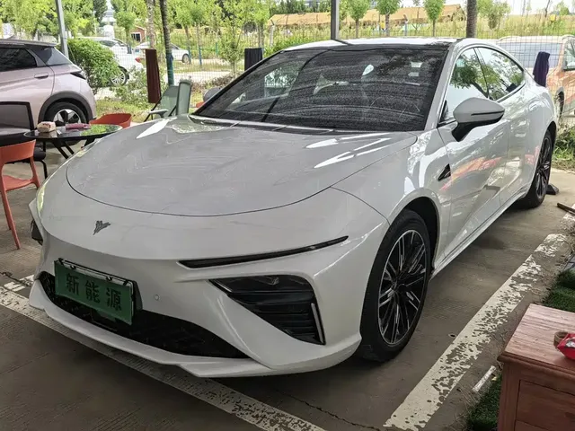 Nezha Auto Nezha S 2023 Pure Electric 520km RWD Lite Edition