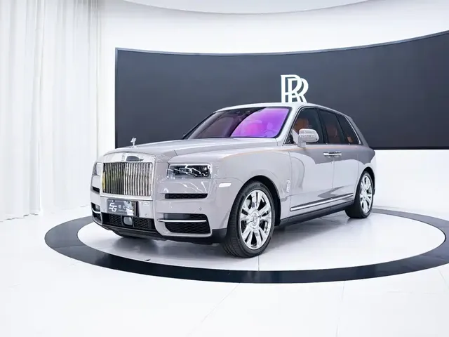 Rolls-Royce Cullinan 2024 4-Seater