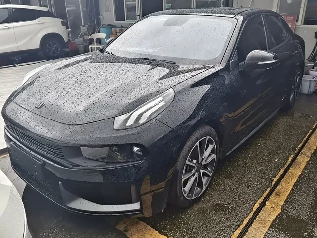 Lynk & Co 03 2019 2.0TD Auto Power Version