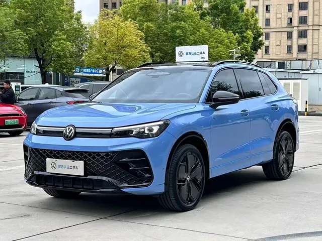 Volkswagen Tiguan L 2024 PRO 380TSI 4WD R-Line Premium Edition