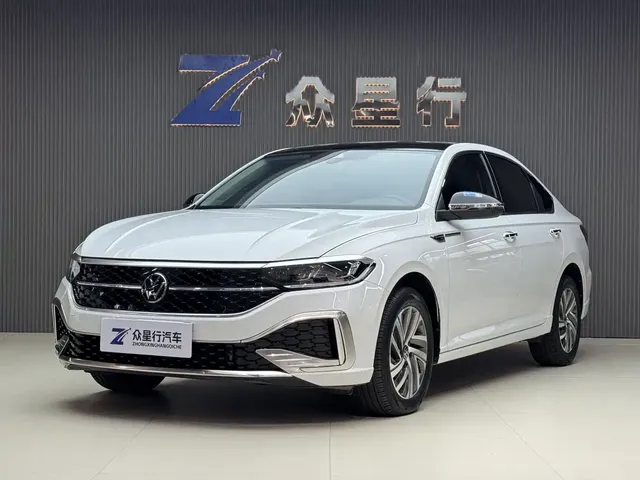 Volkswagen Lavida 2024 Model 300TSI DSG Starlight Full Comfort Edition