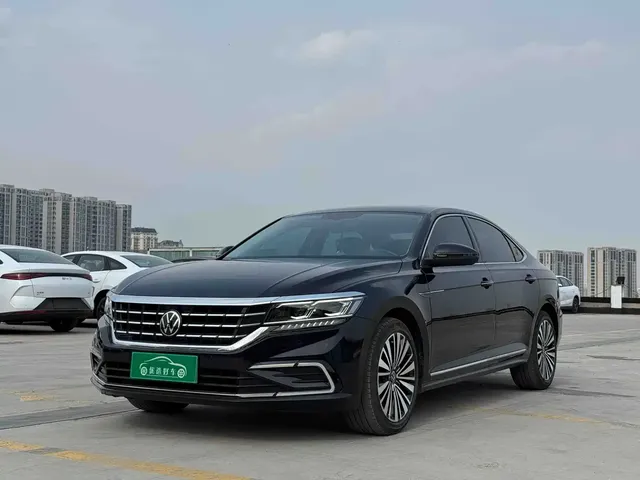 Volkswagen Passat 2021 Model 330TSI Luxury Edition