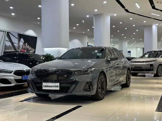 BMW 5 Series 2024 530Li Premium M Sport Package