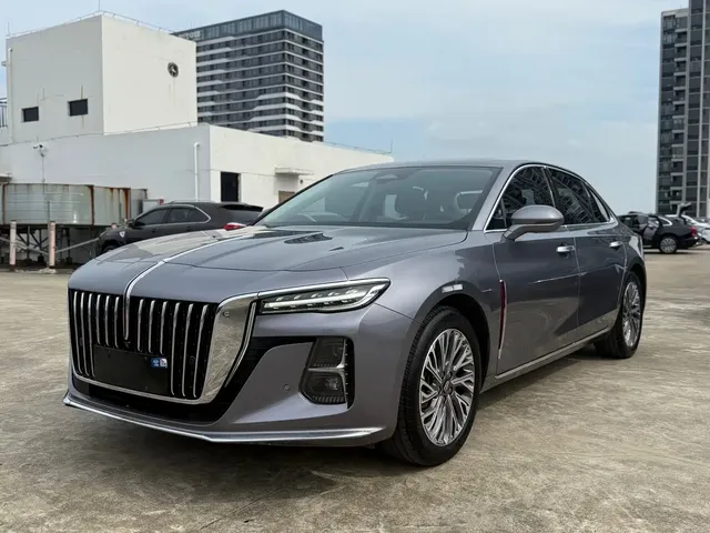 Hongqi H5 2023 2.0T Auto Smart Connect Flag Comfort