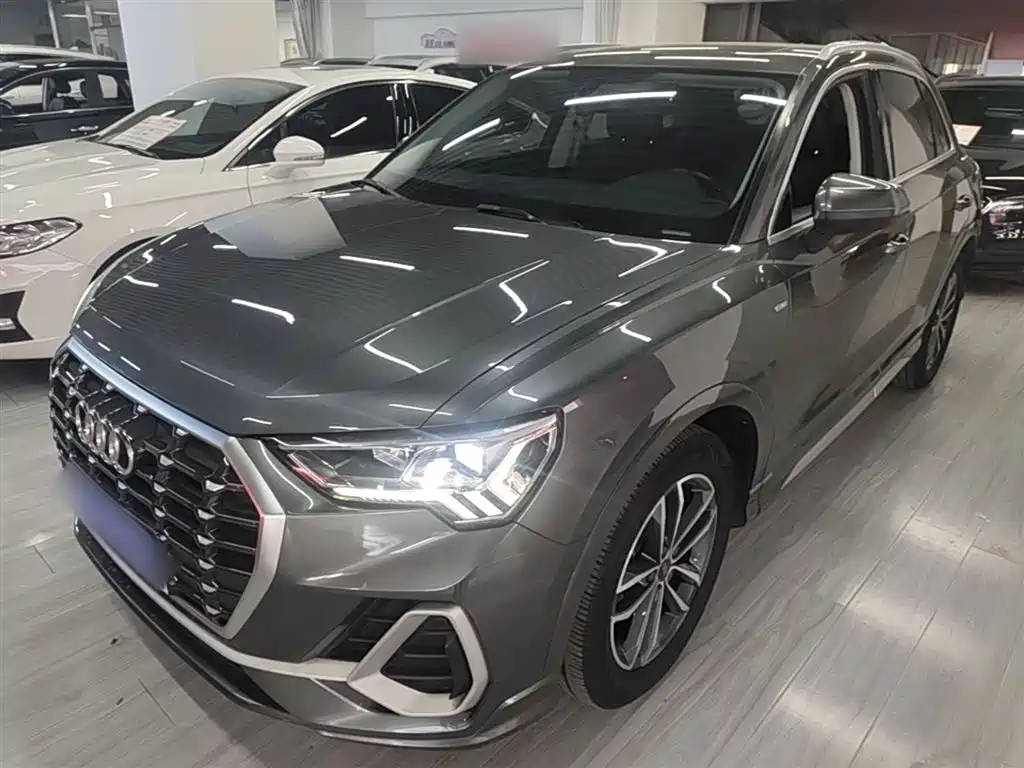 Audi Q3 2021 35 TFSI Progressive Sport