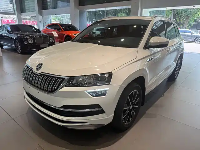 Škoda Karoq 2022 TSI280 Premium Edition