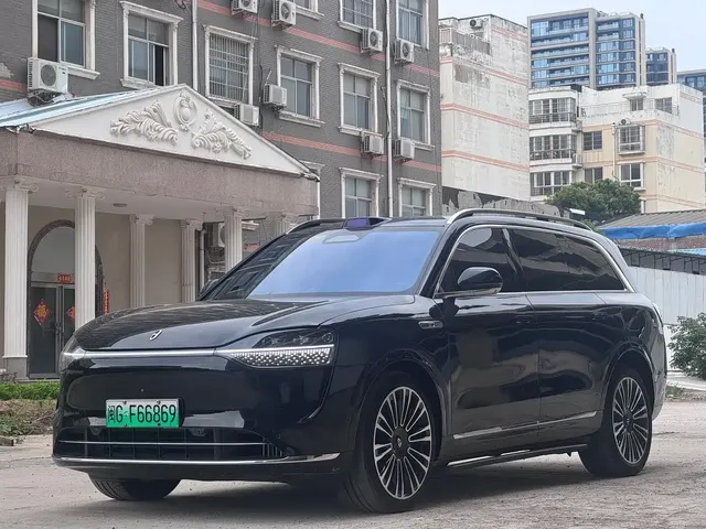 AITO Wenjie AITO M9 2024 Extended Range Ultra 42kWh 6-Seater