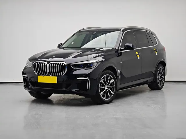 BMW X5 2022 xDrive 30Li Premium M Sport Package