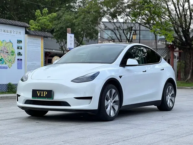 Tesla Model Y 2022 Facelift Rear-Wheel Drive Version