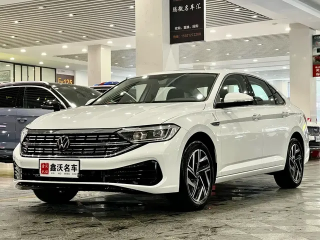 Volkswagen Sagitar 2024 300TSI DSG Surpass Edition