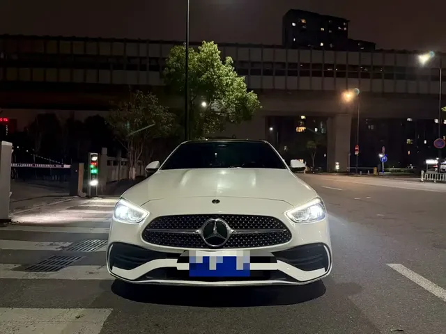 Mercedes-Benz C-Class 2023 C 260 L Sport
