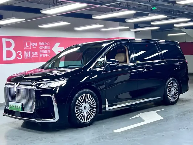 Voyah Auto Voyah Dreamer 2025 PHEV AWD Flagship Kunpeng Edition