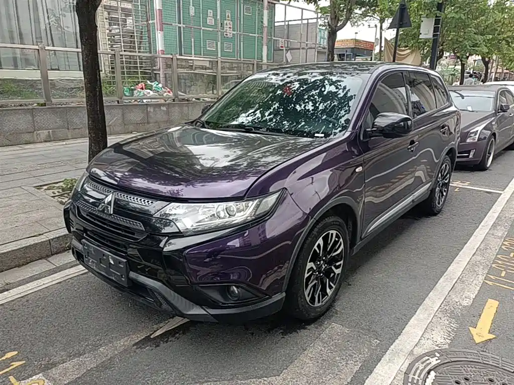 Mitsubishi Outlander 2020 2.0L 2WD Comfort 5-seater