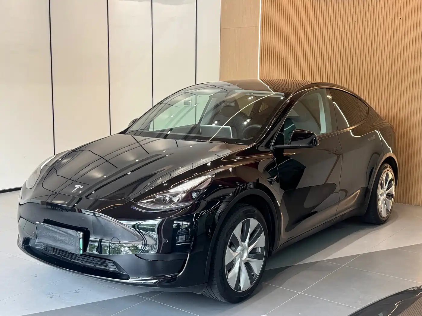 Tesla Model Y 2022 Facelift Rear-Wheel Drive Version