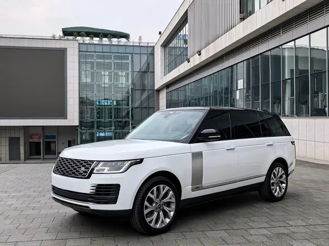 Land Rover Range Rover 2021 3.0 L6 Heritage Extended Classic Edition