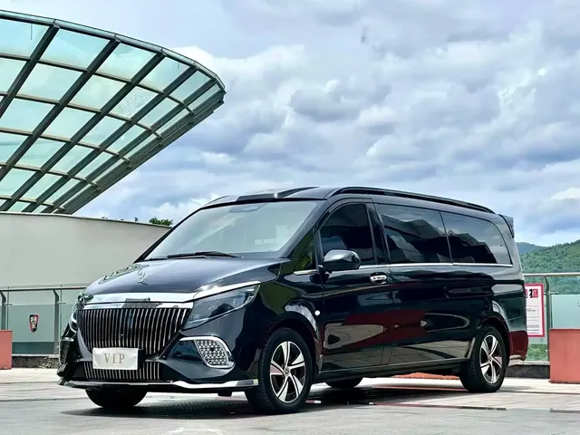 Mercedes-Benz Vito 2024 2.0T Business 7-Seater