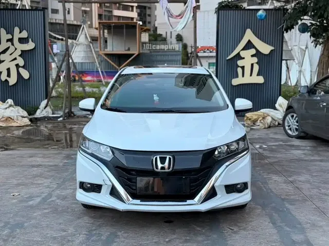 Honda Gienia 2017 1.5L CVT Classic Edition