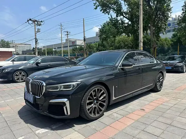 BMW 7 Series 2021 Model 730Li M Sport Package
