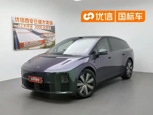 Li Auto i6 2025 4WD Base Model