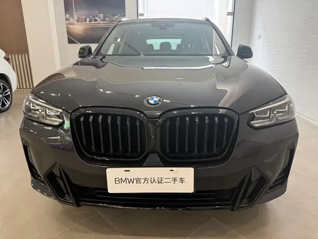 BMW X3 2023 xDrive30i Leading M Night Package