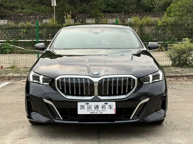 BMW 5 Series 2025 530Li Premium M Sport Package