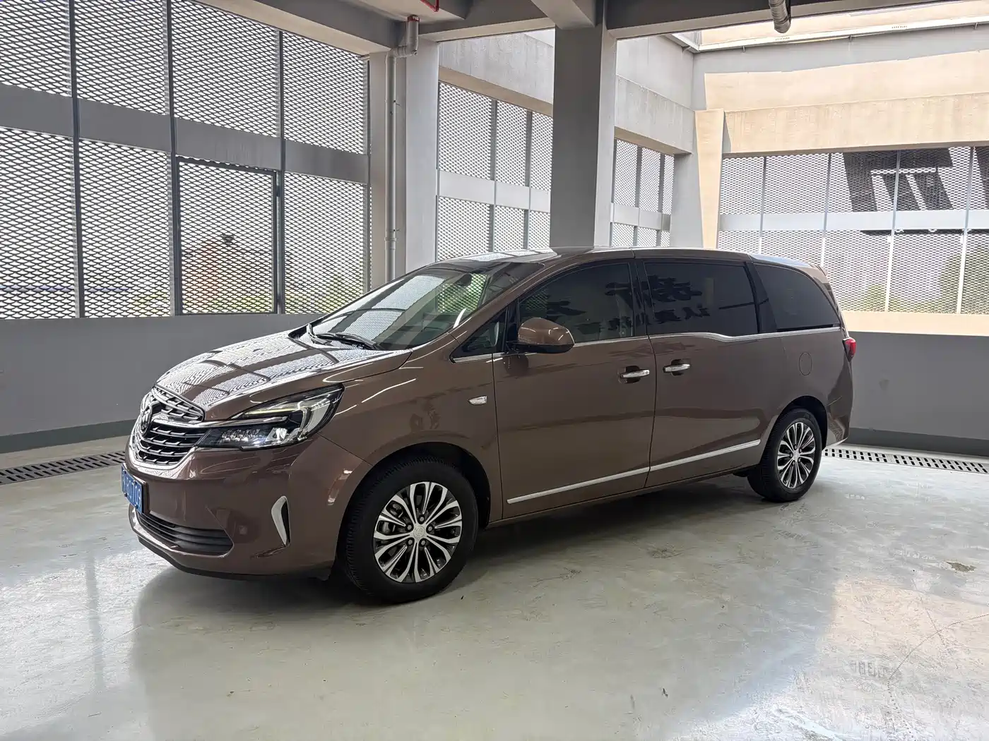 Buick GL8 2021 Land Business Class 652T Luxury
