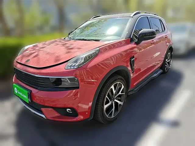 Lynk & Co 01 2017 2.0T AWD Pro