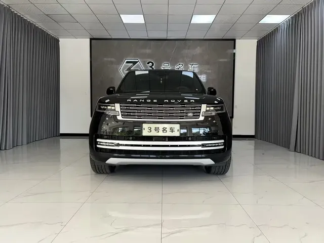 Land Rover Range Rover 2025 3.0 L6 400PS Genesis Extended Wheelbase