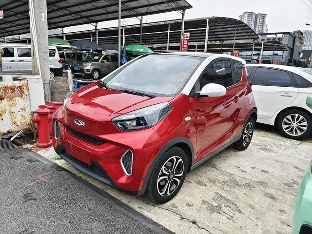 QQ New Energy Little Ant 2019 4-Seater Smart Enjoy Edition 35kWh