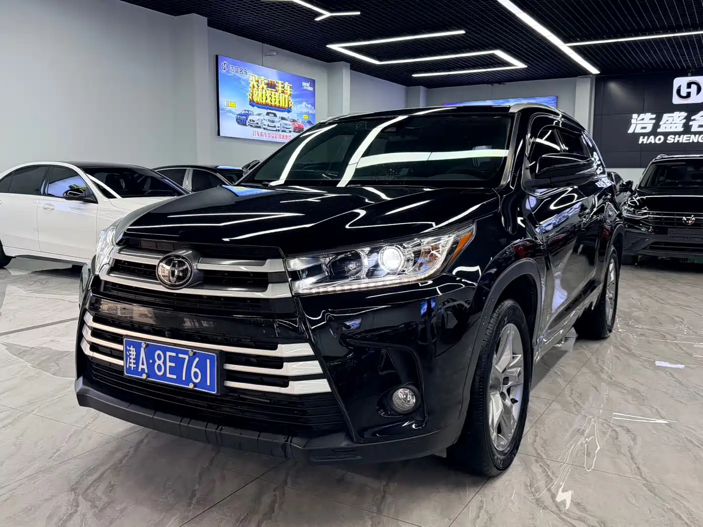 Toyota Highlander 2018 2.0T 4WD Luxury 7-seater (China V)