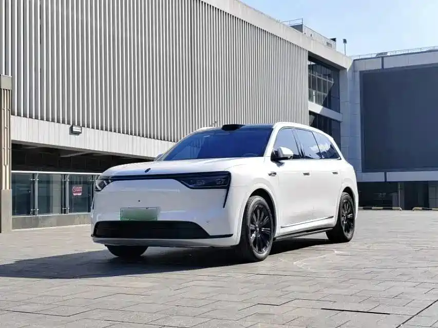 AITO Wenjie AITO M8 2025 Model Extended Range Max+ Edition 53.4kWh 6-Seater