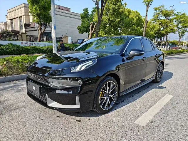 Lynk & Co 03 2020 1.5TD DCT Type Pro Edition
