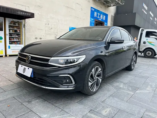 Volkswagen Bora 2023 200TSI DSG Comfort Edition